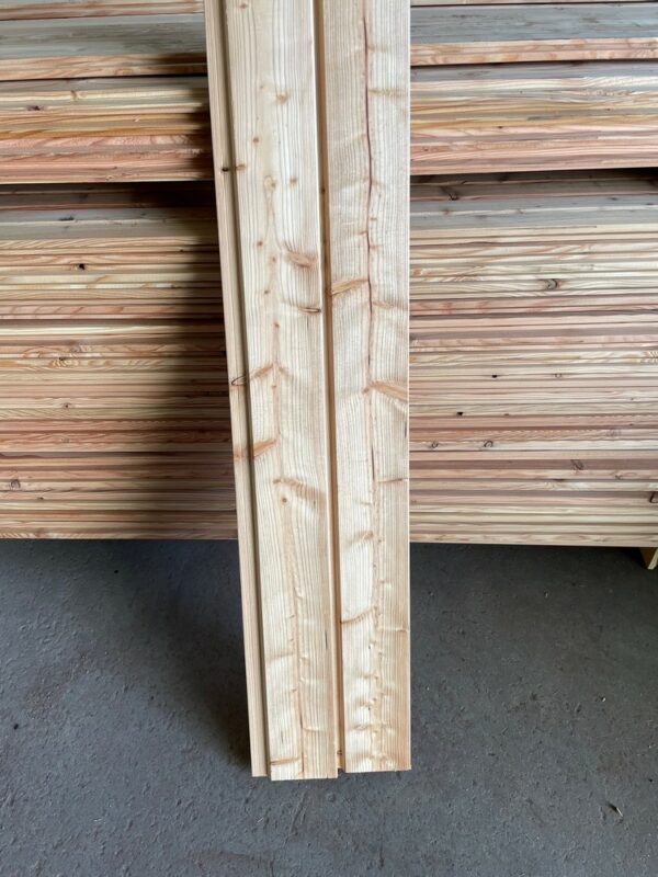 bardage douglas 2ème choix plat 27x125 mm