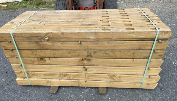 poteaux pin vert 3 trous 120 x 120 mm